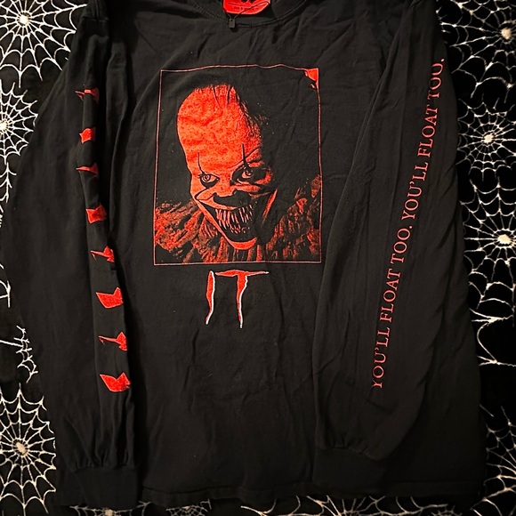 Vixen by Micheline Pitt IT Long Sleeve Tee - Picture 1 of 6